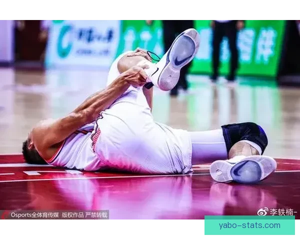 大帝复出展霸气封盖怒视两战狂砍64分领队全胜仍是联盟顶尖战力